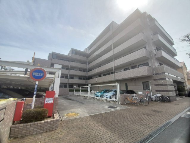 サーパス谷塚