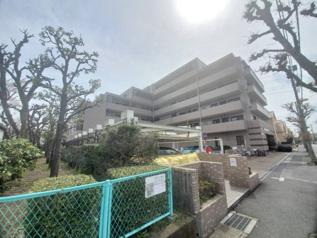 サーパス谷塚