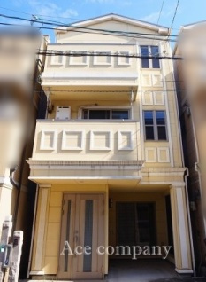 外観：327002180384