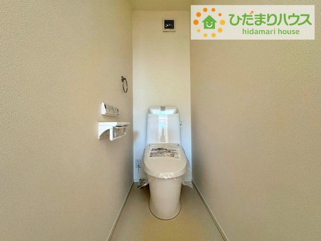トイレは1F、2F共に完備！取り合いになることがありませんね(^^)/