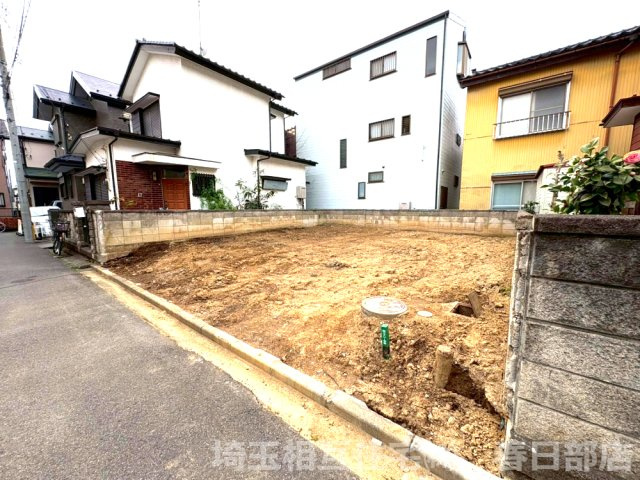 自由設計で夢のマイホームはいかがでしょうか！希望の間取りが叶いやすい整形地！教育・商業充実の住環境！