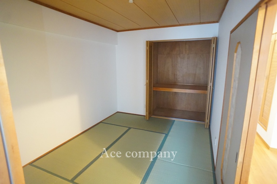 【和室6帖】押入れ完備です♪