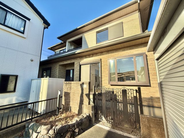 外観：322000533127