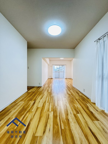 スカイタウン寺塚25号棟の居間