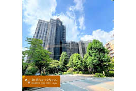 阪急日生ニュータウン花咲く丘の街Ｂ棟の外観