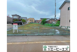 高岡市内免売地の外観