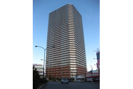 ファーストタワー大津MARYの外観