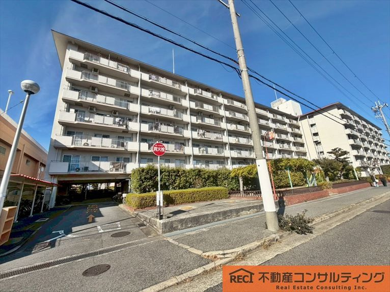 外観：328000621484