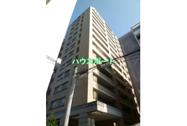 ユニハイム四条大宮駅前の外観