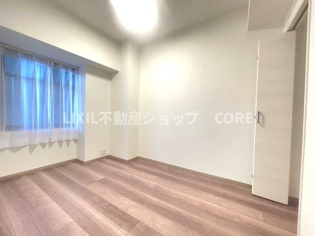 過ぎ行く時間をゆったりと感じることができる落ちついたプライベートルーム。