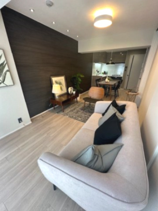 約13.5帖のLDK！インテリアデザイナーによる洗練されたモダンな内装。※家具・照明・小物等は販売価格に含まれません。