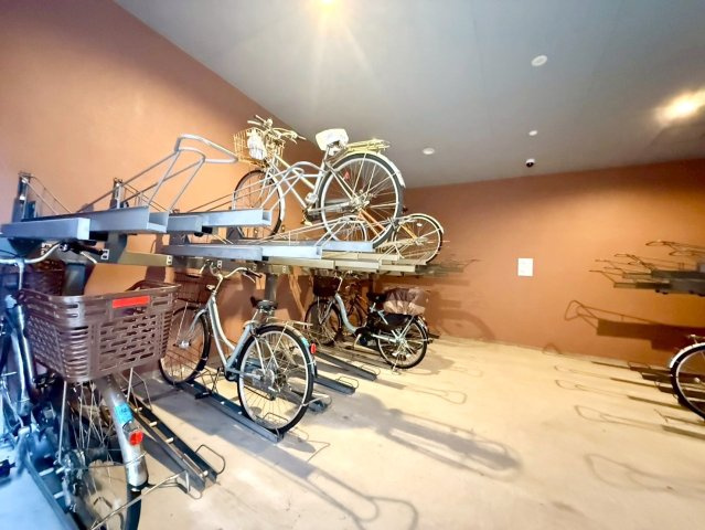 駐輪場