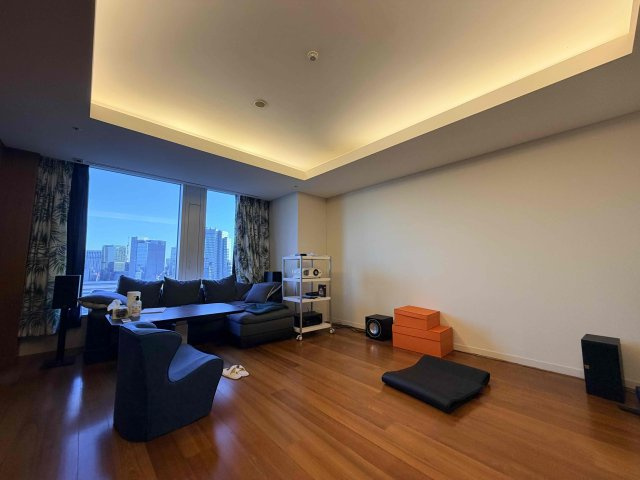 リビングダイニング