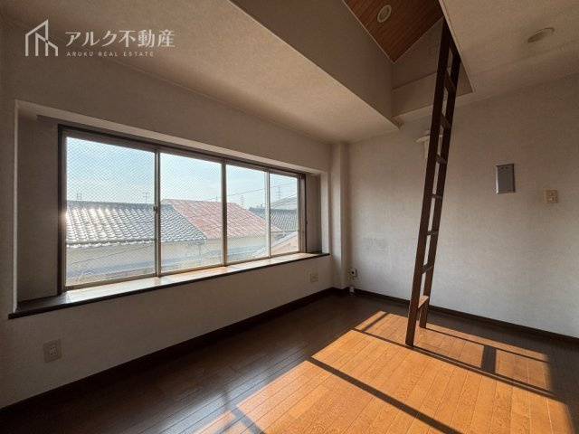 洋室