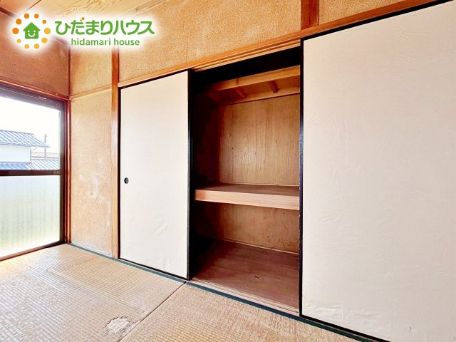 お布団やお子様のおもちゃなどがスッキリ収納できますね(^^♪