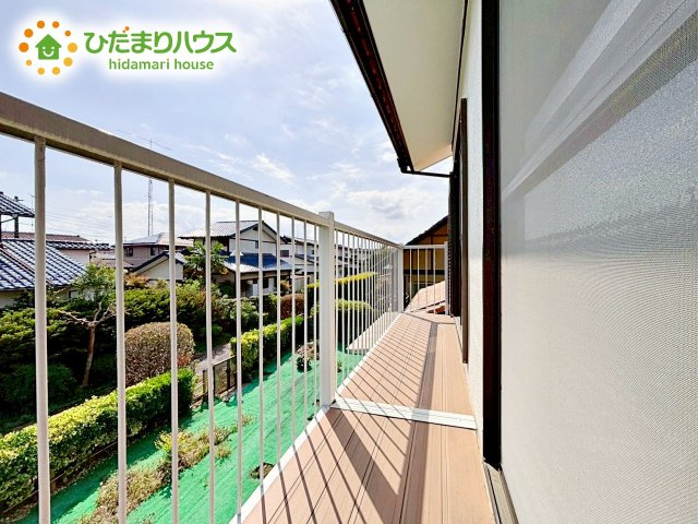 あたたかな光が差し込む、南向きのバルコニー(#^^#)