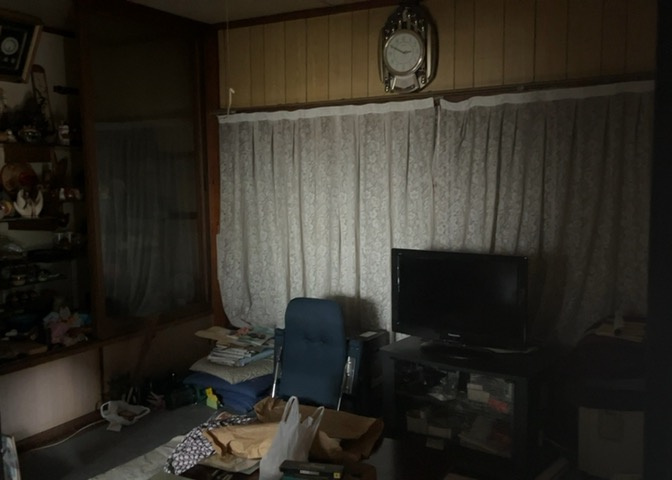 L型アイランドタイプは、キッチンからダイニングにもリビングにも目が行き届くので、とても使いやすい配置です。L字型独立タイプは、キッチンを独立させてるためLDKというよりもLDといった様なイメージです。