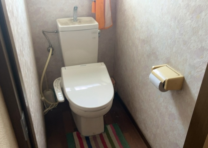 トイレは大きさや形、機能、抗菌性などが異なる多種多彩なタイプが各メーカーから出ています。それぞれに良さがあるため、事前にどういったタイプのトイレがいいのかをご家庭内で決めて、内見に行くといいでしょう。