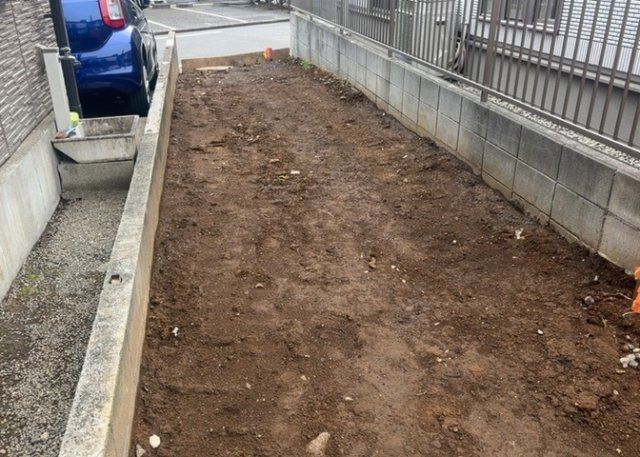 家を建てる前提で土地を探している場合、地盤の丈夫さは譲れない条件の一つです。地盤が脆弱だと追加工事が必要となります。また、過去に地盤沈下や液状化現象を起こした土地は、できるだけ避けた方がいいでしょう。