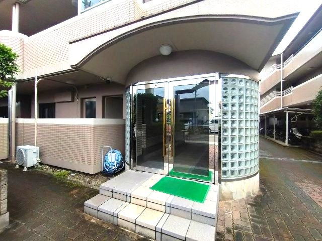 外観　是非、お問い合わせお待ちしております！