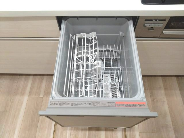 手洗いよりもきれいに洗える食器洗浄乾燥機！
