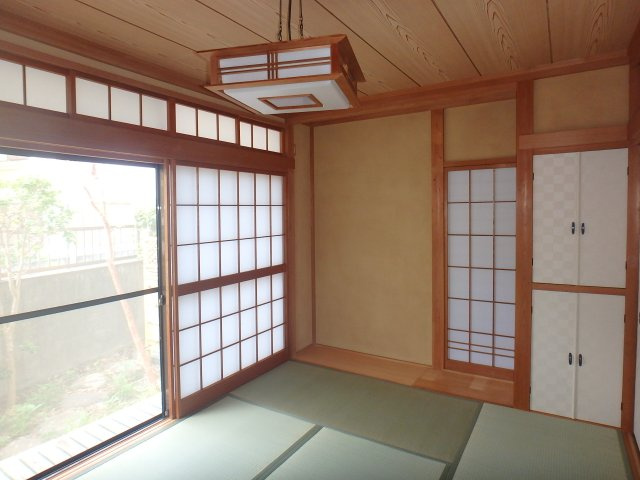 和室があれば、来客や子供用のスペースとして活躍します