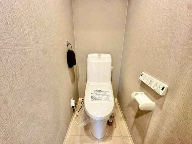 【トイレ新規交換済み】衛生面も安心！清潔感あふれる真っ白な新品トイレ