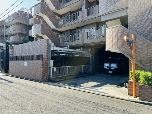 ～駐車場空き要事前確認～