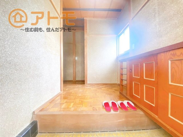 玄関は収納付きで使い勝手良好♪見た目もすっきり♪