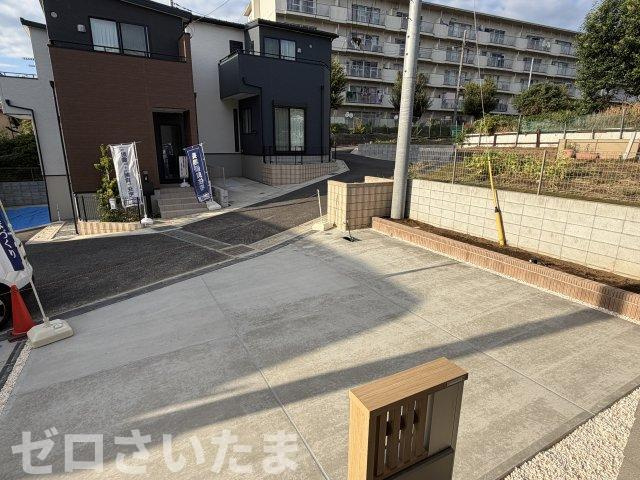 撮影日　2025年10月23日　15:15　晴れ