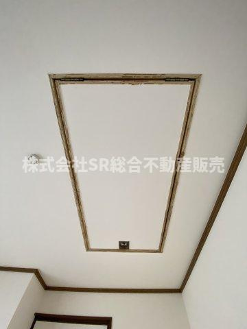 容量たっぷりの屋根裏収納があります！