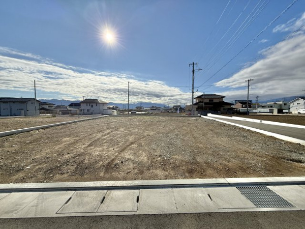 【甲斐市島上条分譲地　売地の外観】