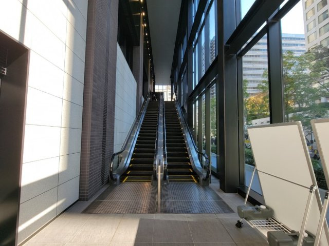 【エントランス】