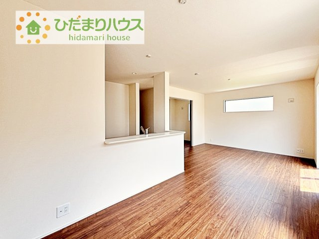 早くお仕事終わらせて、家に帰りたくなるようなリビングです(^^♪