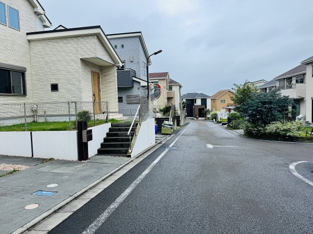 ～北側6ｍ道路に面しています～