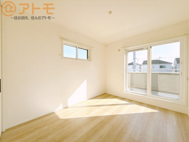 お子様のお友達が遊びに来た時も、子供部屋があると楽しく過ごせますね♪