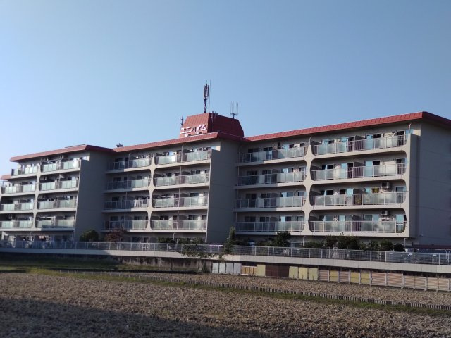 外観：327002976127