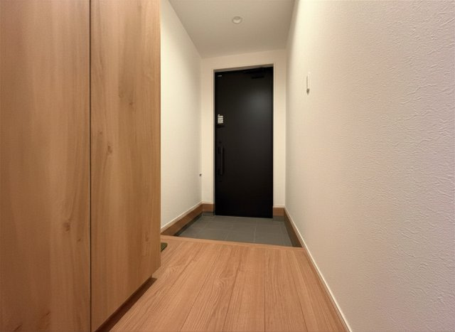 ※AI加工で家具を消しております。