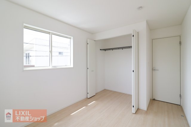収納がしっかり付いています！