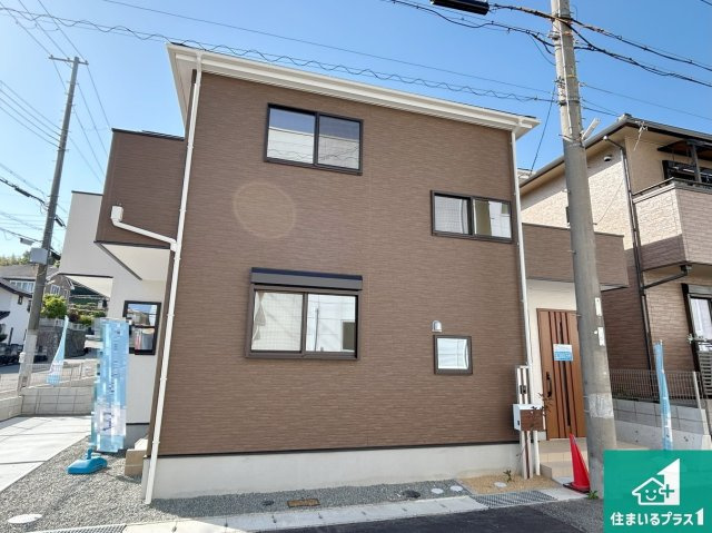 安心の10年保証！外観を美しく保ち、雨水で汚れを落とします！気になることがありましたら、お気軽にお問い合わせください！